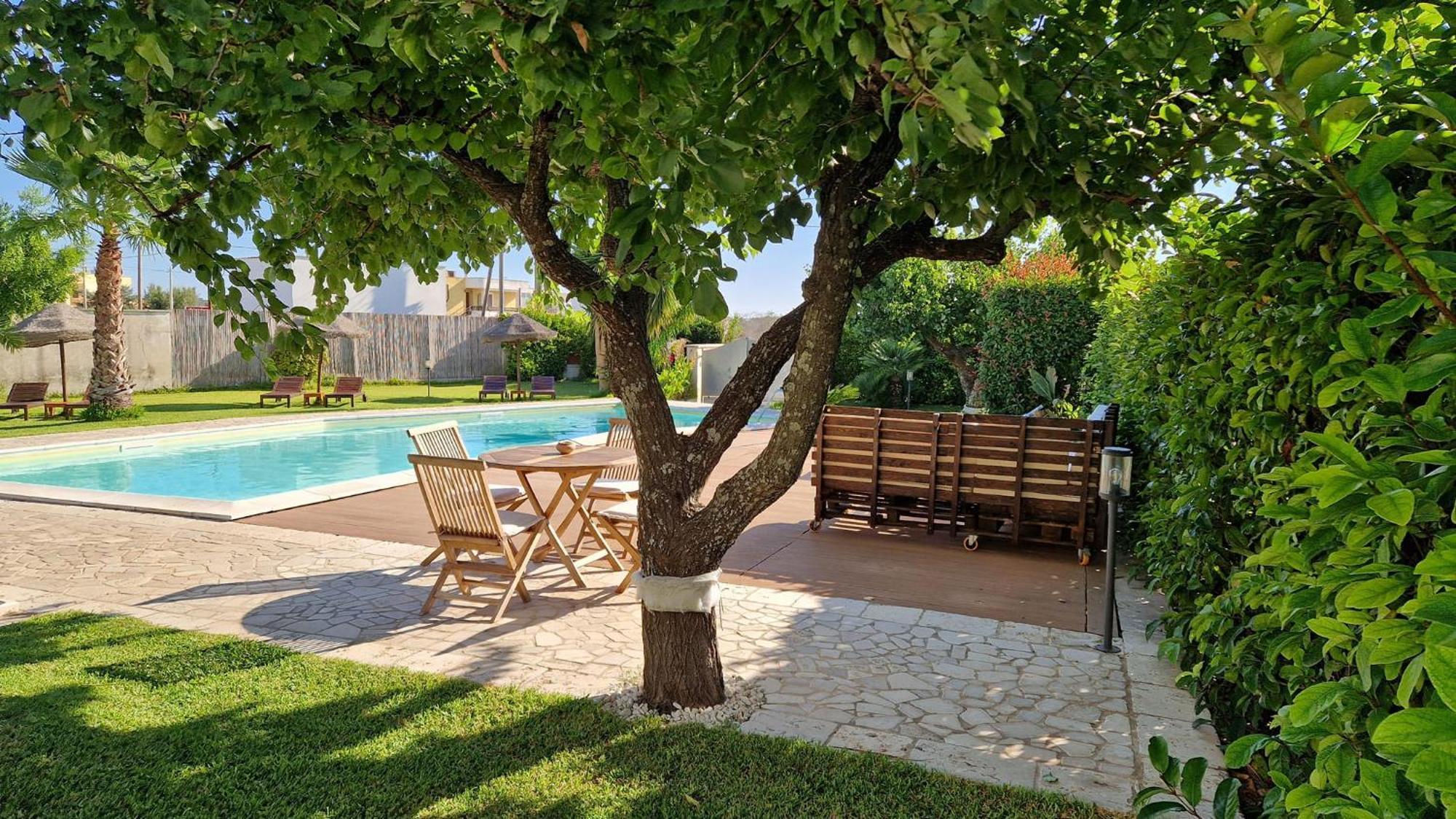 Aia Grande Bed & Breakfast Uggiano La Chiesa Exterior photo